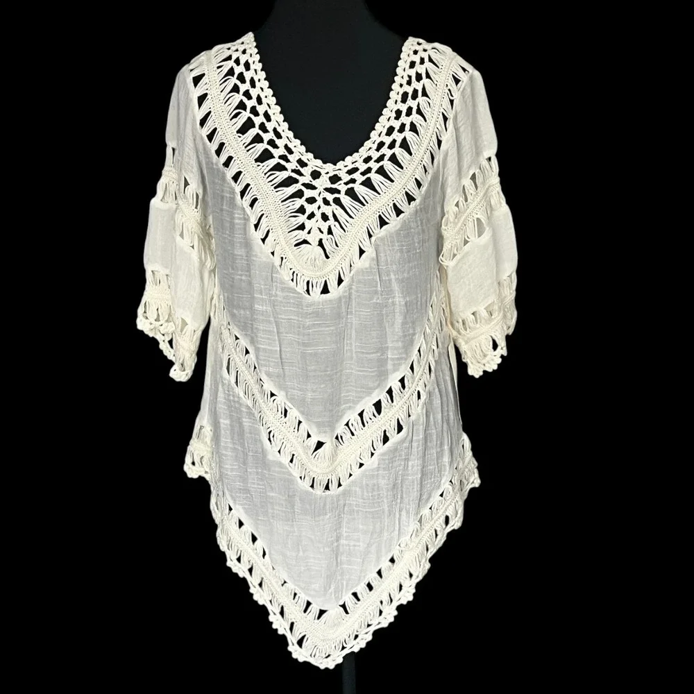 Ivory Crochet‎ Lace Tunic NWT Size S V Neck Boho Beach Cover Up Sharkbite Hem